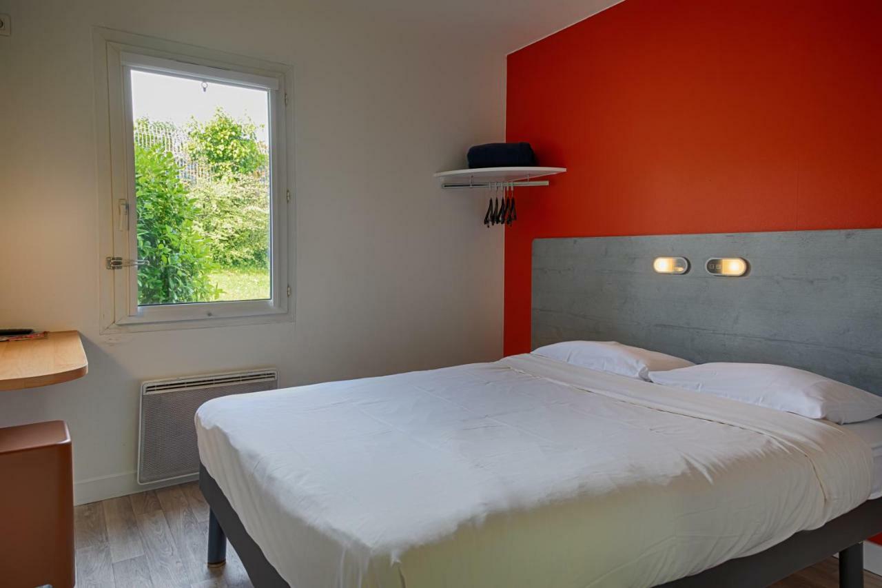 Ibis Budget Redon Luaran gambar